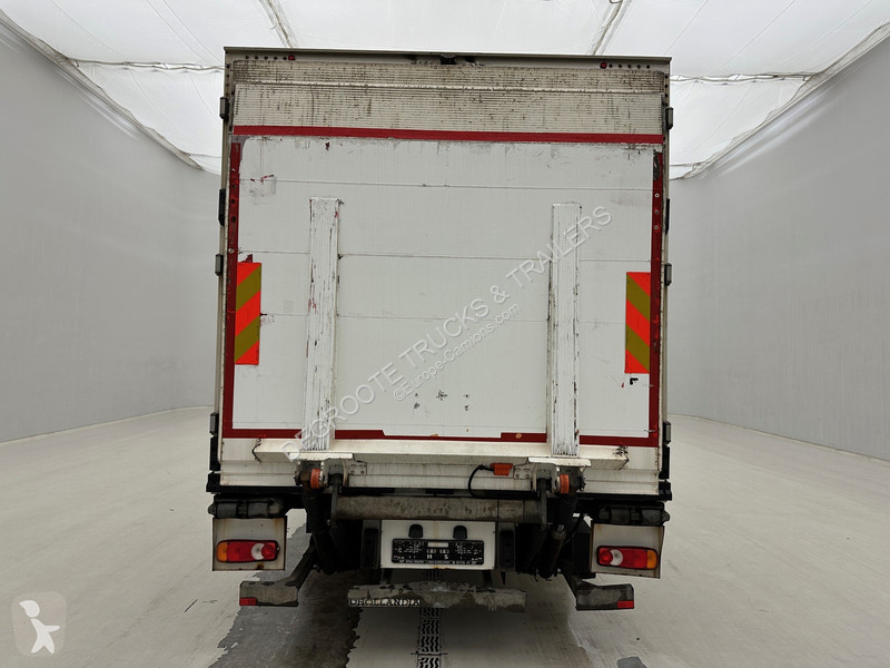 Kamion Renault D12.210
