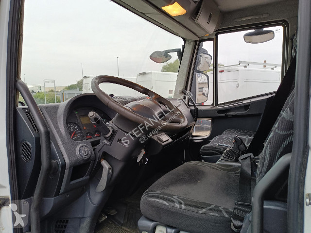 Camion Iveco EUROCARGO ML120E21/P BOX + SPONDA