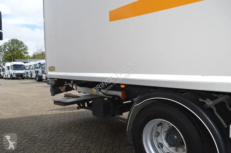 Vrachtwagen Volvo FE 260 * EURO5 * CARRIER...