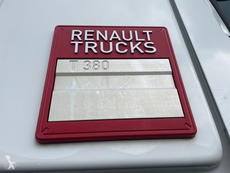 Vrachtwagen Renault 380 Gamme T