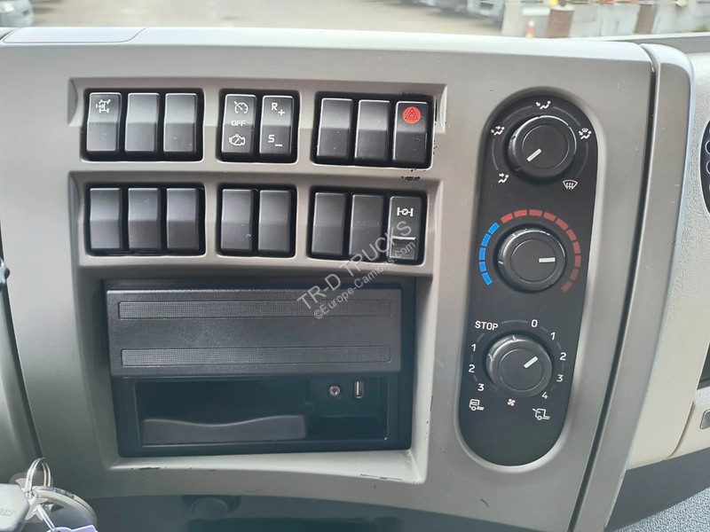 Camion Renault 310 DXI CARBURANT / FUEL 13500L...