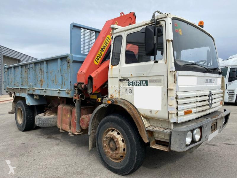 Camion Renault 230.20