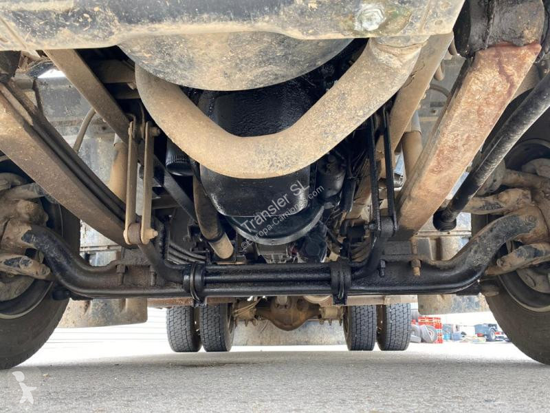 Camion Nissan 110150
