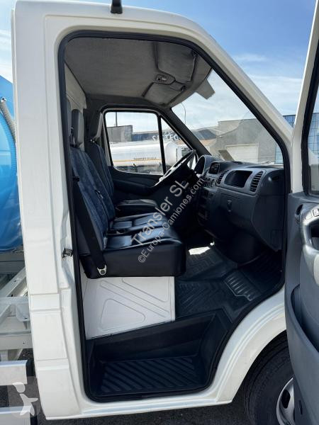 Užitkové vozidlo Mercedes  Citerna para ADBLUE