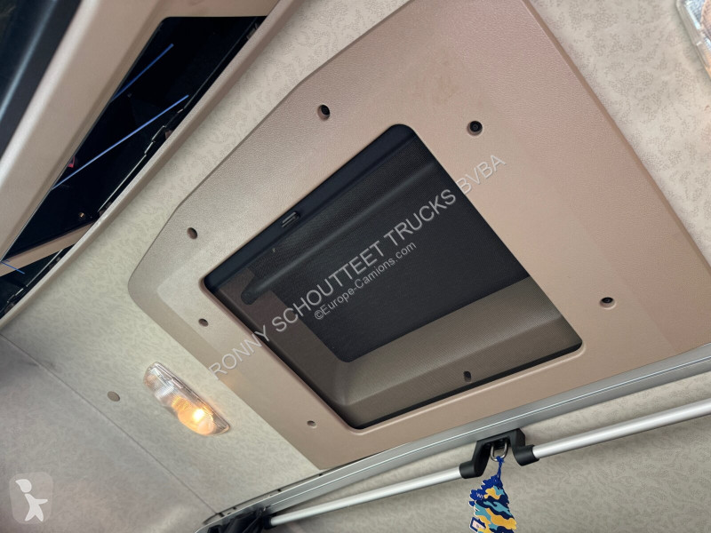 Kamion Mercedes Actros 2540 L 6x2 Actros 2540 L...