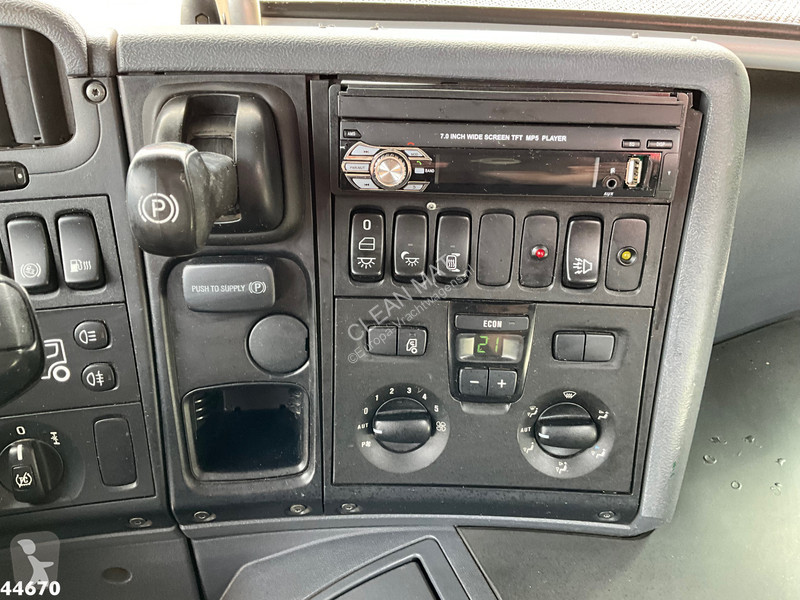 Camion Scania 320 HMF 12 Tonmeter Z-kraan +...