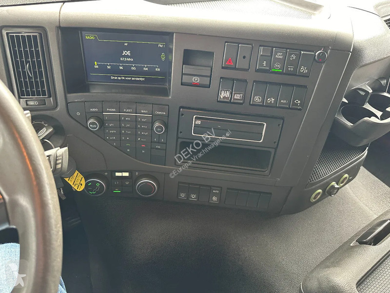Kamion Volvo 330 EURO6!!6X4!!VOORAS...