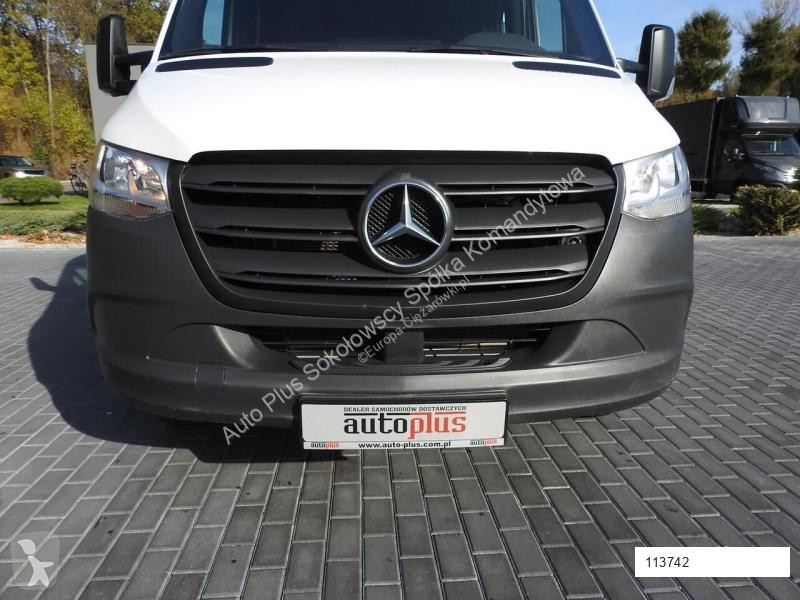 Véhicule utilitaire Mercedes SPRINTER 516...