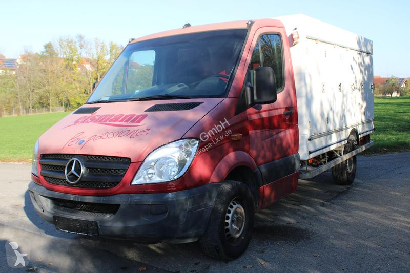 Véhicule utilitaire Mercedes 310 Freezevan 5+5...