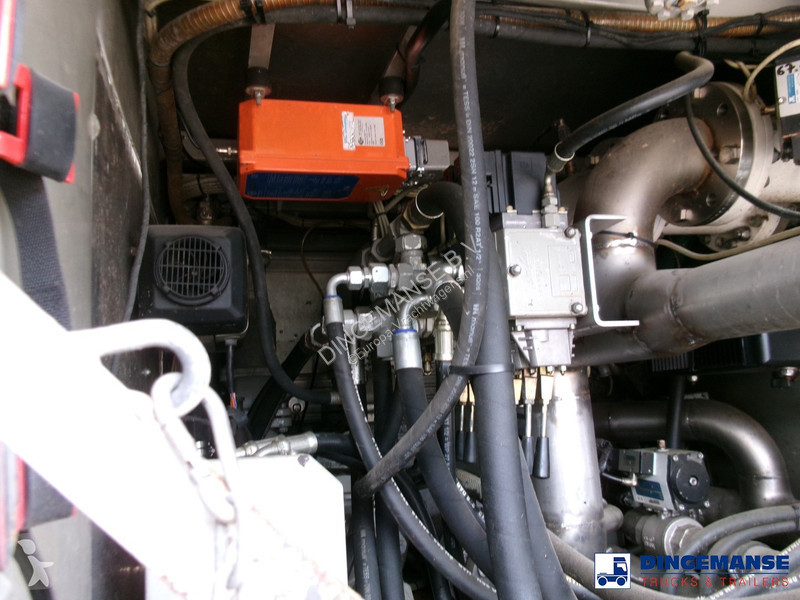 Kamion Mercedes 2535 6x2 vacuum tank Saugbagger