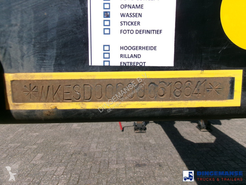 Vrachtwagen Krone 3-axle container trailer...