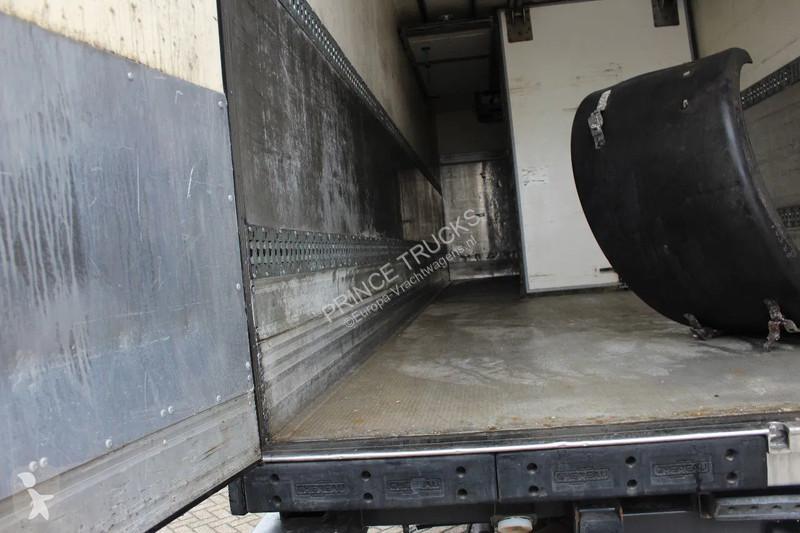 Kamion Volvo FE 240 * EURO5 * THERMO KING...