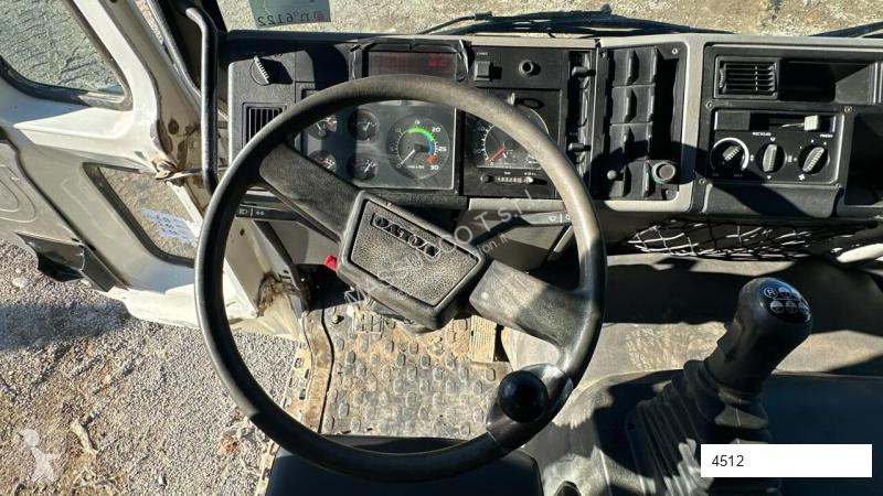 Camión Volvo FL619 4X2