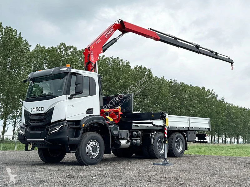 Camión Iveco T-Way AD380T43WH AT Crane Truck (3...