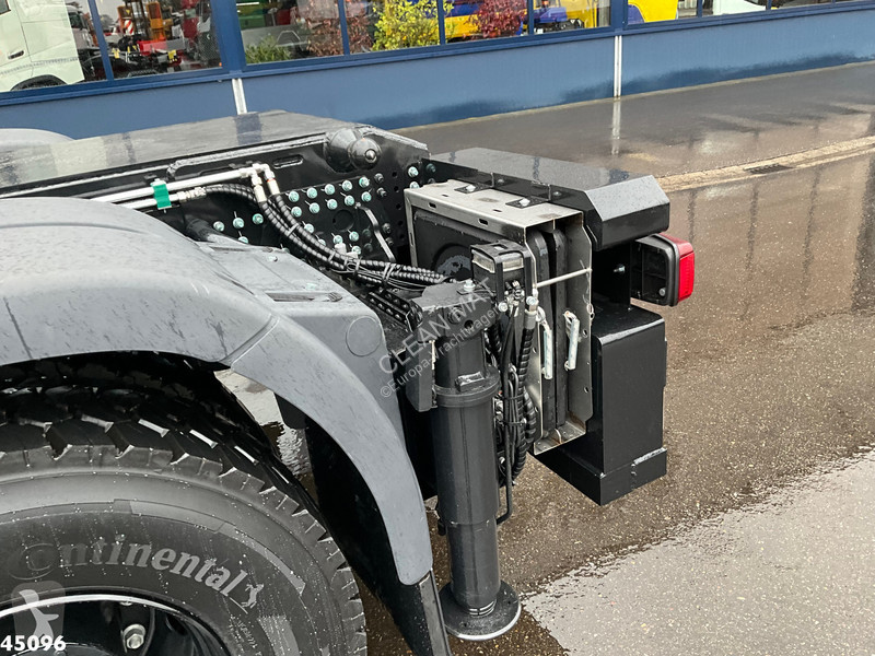 Camion MAN 26.520 Euro 6 6x6 Hiab 54 Tonmeter...