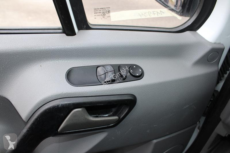 Véhicule utilitaire Mercedes 310 ColdCar 3+3...