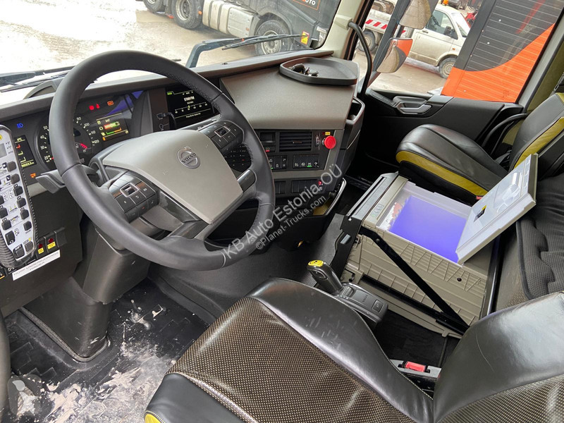 Camion Volvo 650 6x2 PK 18502 / PALFINGER T 20...