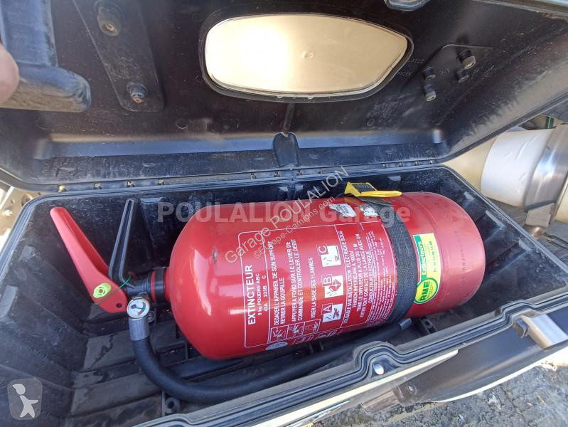 Kamion Renault CITERNE MAGYAR 10500L, 4 CPTS D...