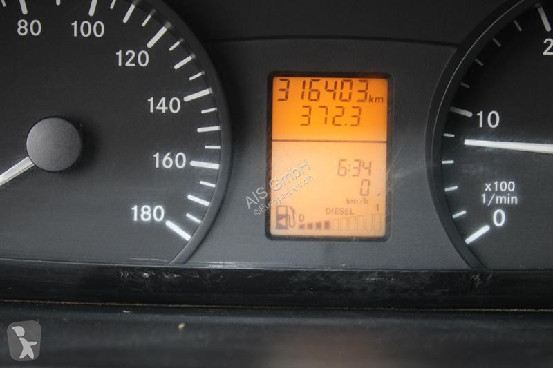 Véhicule utilitaire Mercedes 310 ColdCar 3+3...