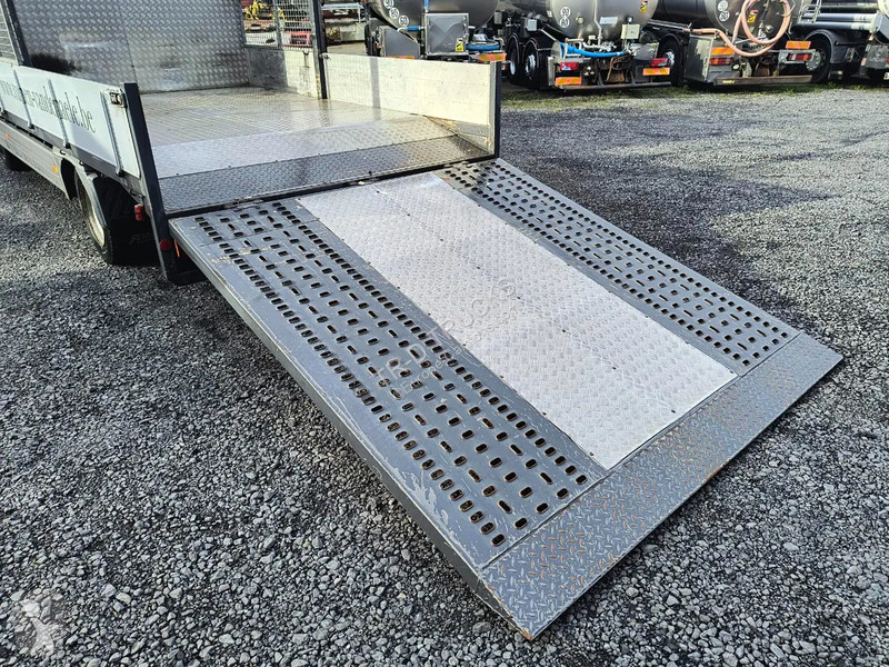 Camion Mercedes 815 GARDEN - MATERIAL BOX - RAMPS