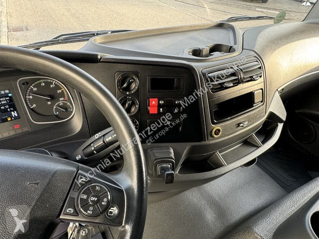 Kamion Mercedes 818L Koffer 6,3m LBW Klima...