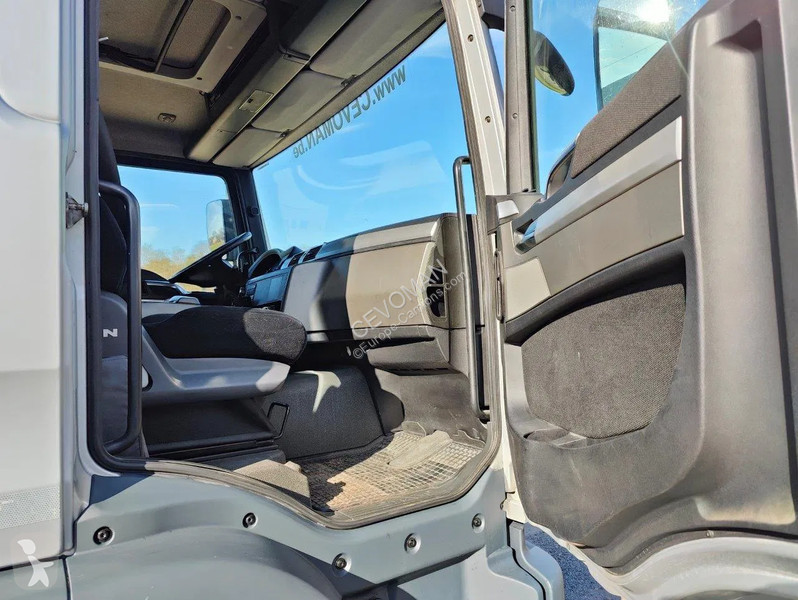 Camion MAN TGM 18.290 Container + Palfinger...