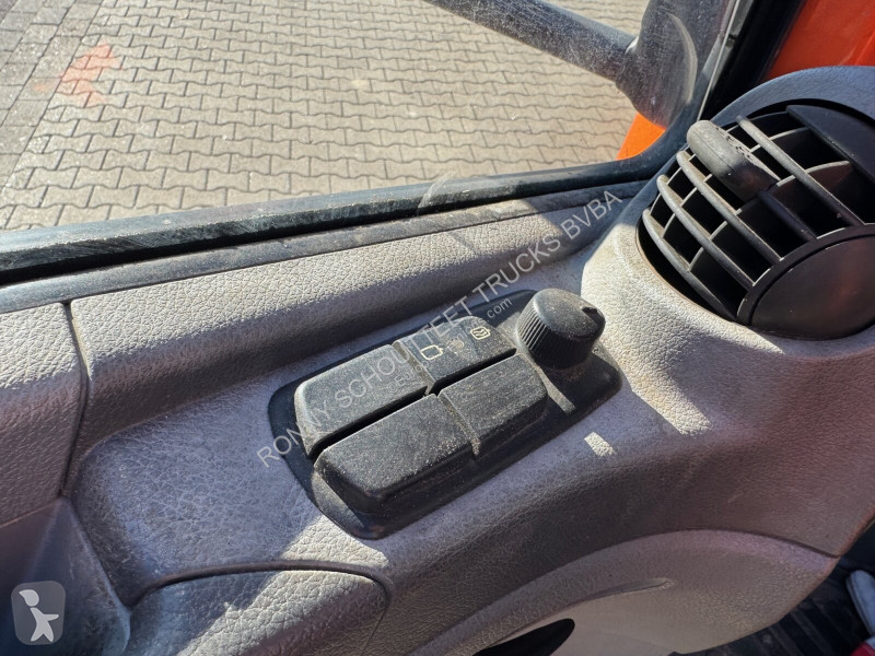 Vrachtwagen Mercedes Atego 818 K 4x2 Atego 818...