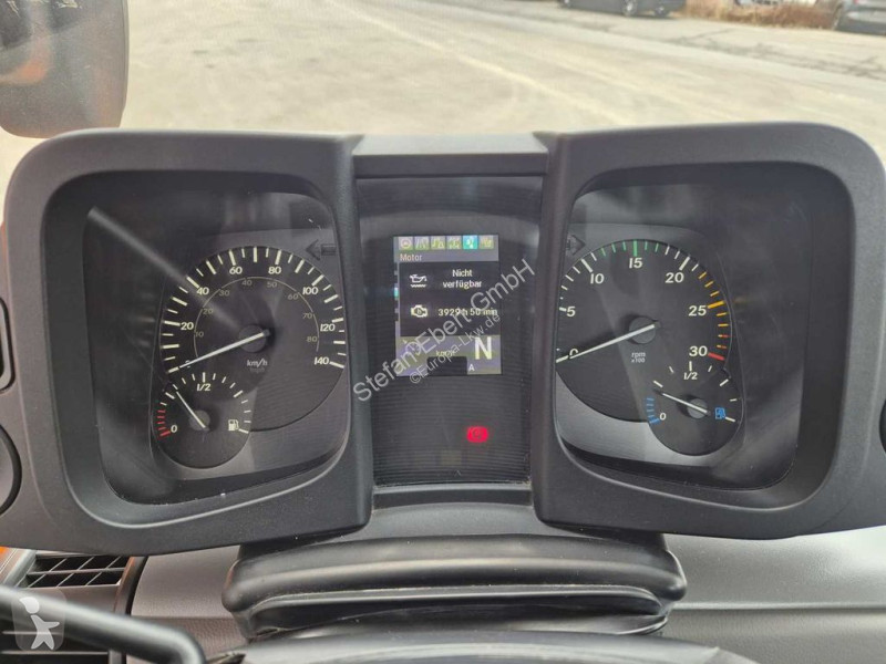 Camion Mercedes U423 4x4 Hydrostat Zapfwelle