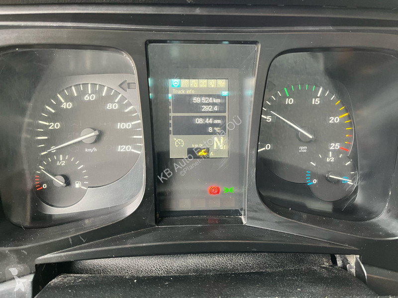 Kamion Mercedes Arocs 4151 8x4 BORDMATIC / FULL...