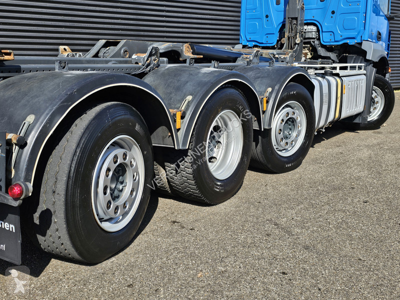 Vrachtwagen Mercedes 3546 / 8x2/6 / HOOKLIFT /...