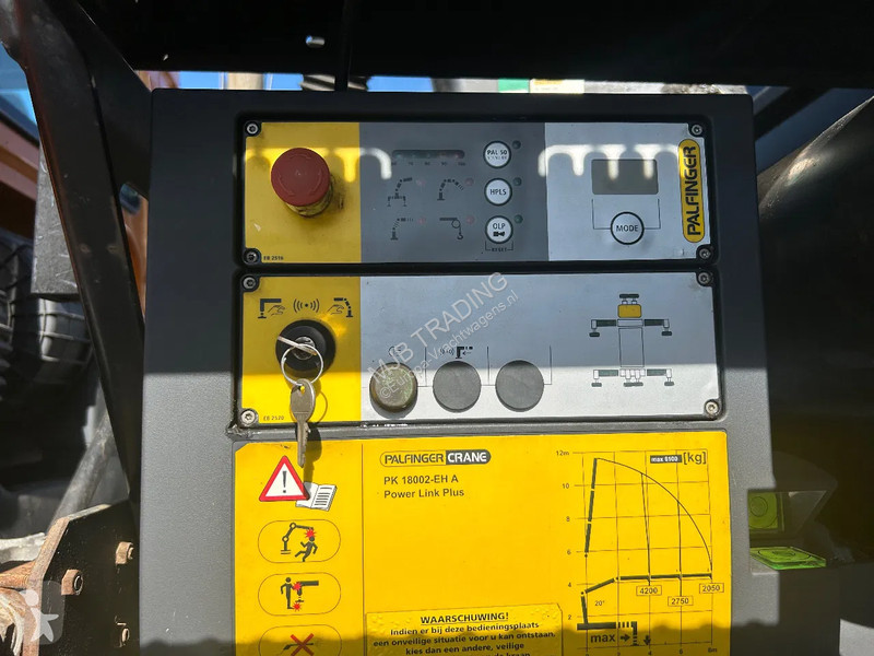 Camion DAF CF 75 with Palfinger PK18002 Crane...