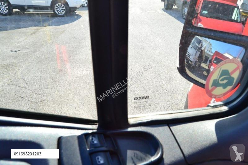 Veicolo commerciale Iveco 35C13