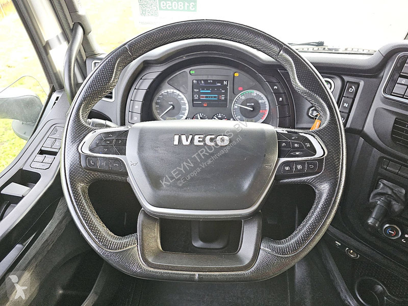 Camion Iveco AS260S46 LNG INT. STEERAXLE
