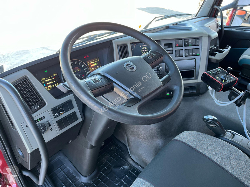 Camion Volvo FM 330 6x2*4 ONLY 57587 km !!! /...