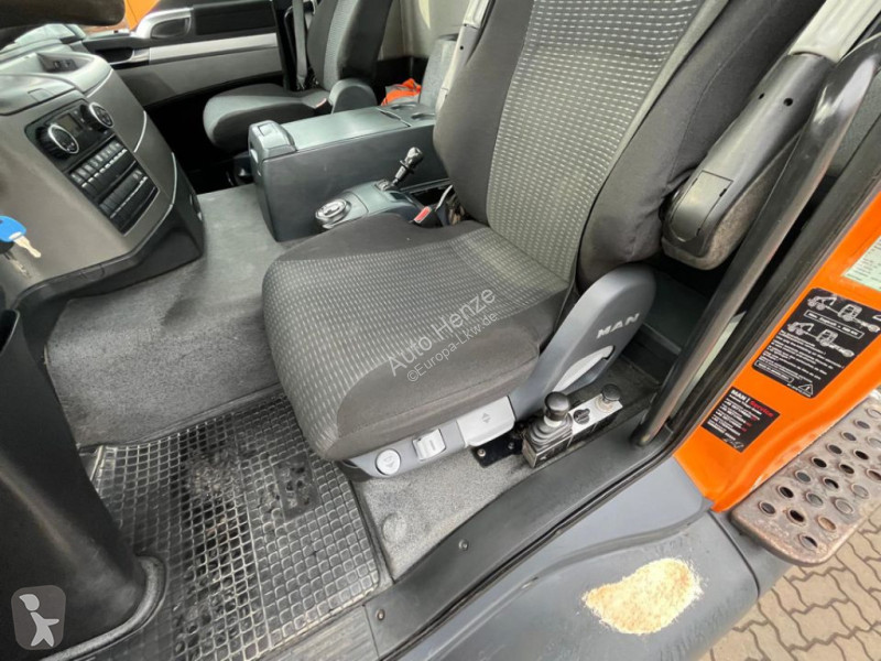 Camion MAN TG-S 26.440 6x4 3-Achs Kipper Bordmatik