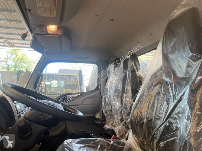 Camion Mitsubishi Fuso