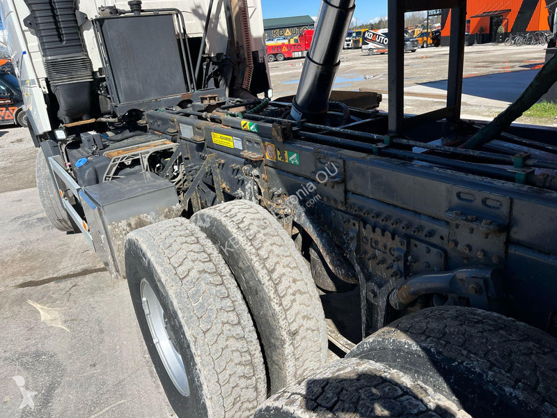 Kamion Volvo 6x4 RETARDER / TANDEM AXLE LIFT /...