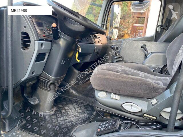 Camion Mercedes 818