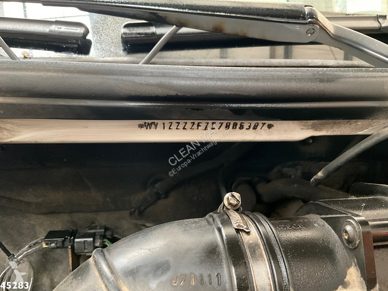 Camion Volkswagen 35 2.0 Manual met Oprijramp