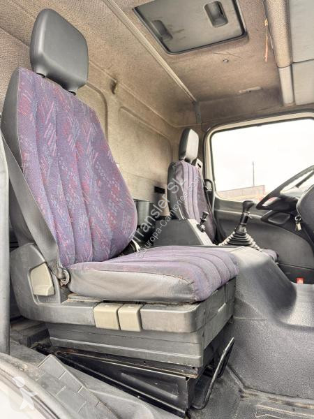 Kamion Mercedes 2528