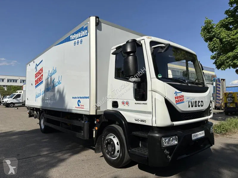 Camion Iveco EuroCargo 140 140-250 Tiefkühl...