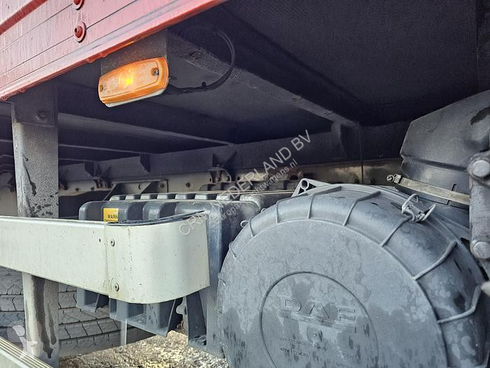 Camion DAF FA- 4x2 |manual gear | loading lift...