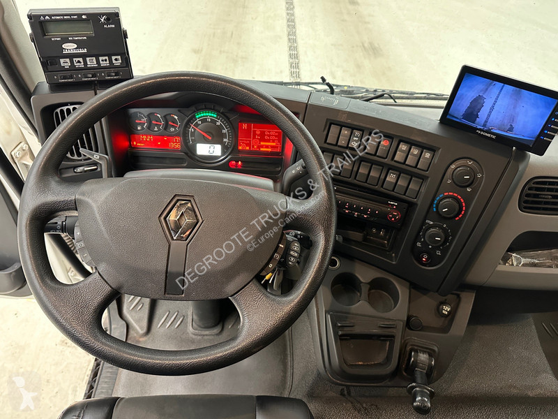 Kamion Renault D12