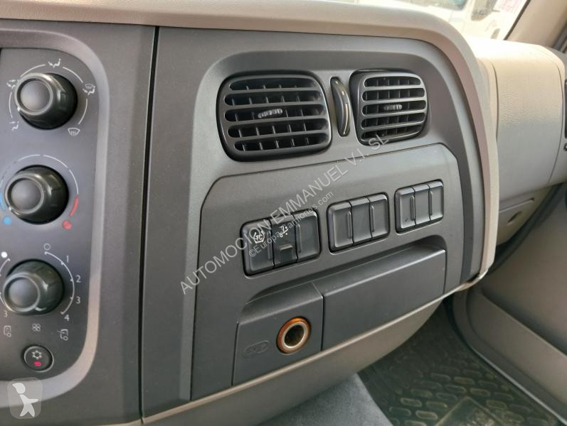 Kamion DAF 230 FA