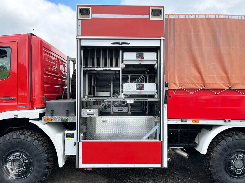 Camion Mercedes 1326 Tarpaulin/Canvas Body...