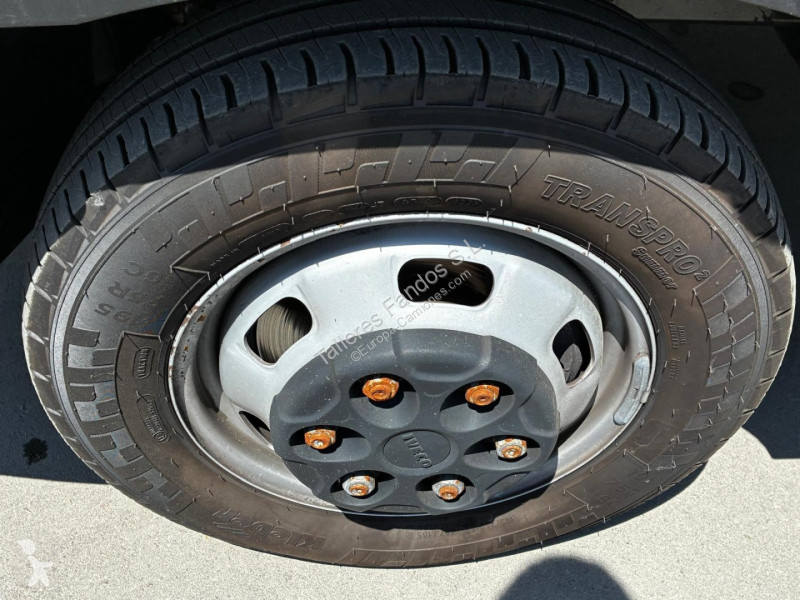 Furgoneta Iveco  35C16 20m3