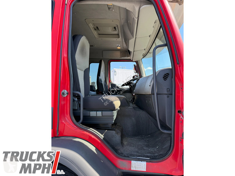 Camion Renault *488.150 km*Hayon 2500 kg*Full...