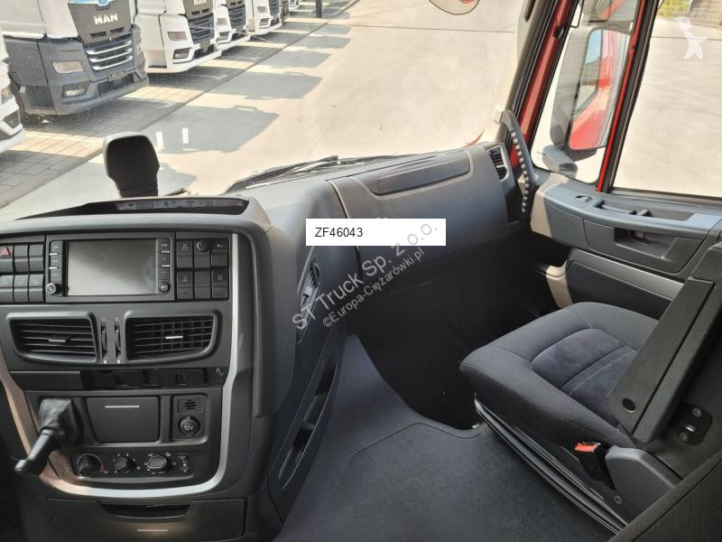 Kamion Iveco STRALIS NP 460 LNG 6x2 / RETARDER...