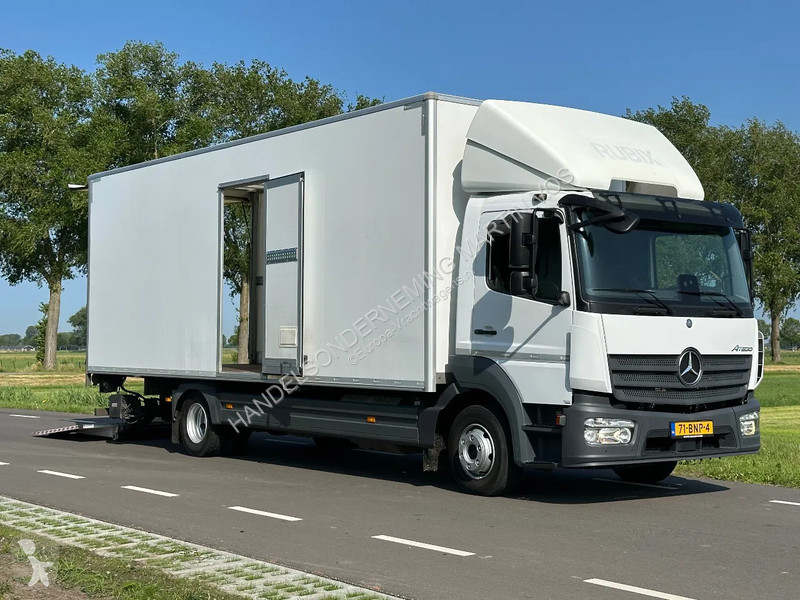 Kamion Mercedes 1018L EURO6. 2019