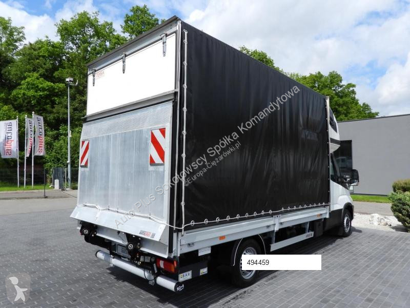Véhicule utilitaire Iveco DAILY 35S18 PLANDEKA...